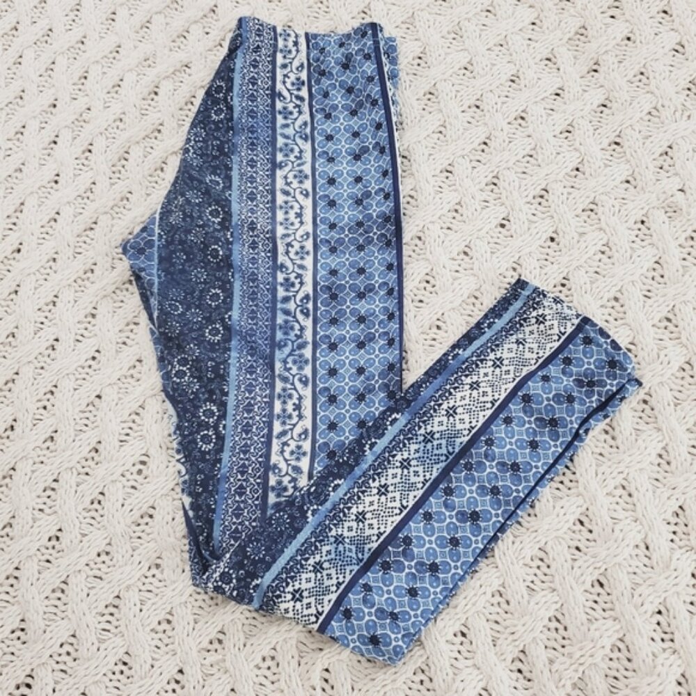 SWS Microfiber Paisley Leggings- Size Small